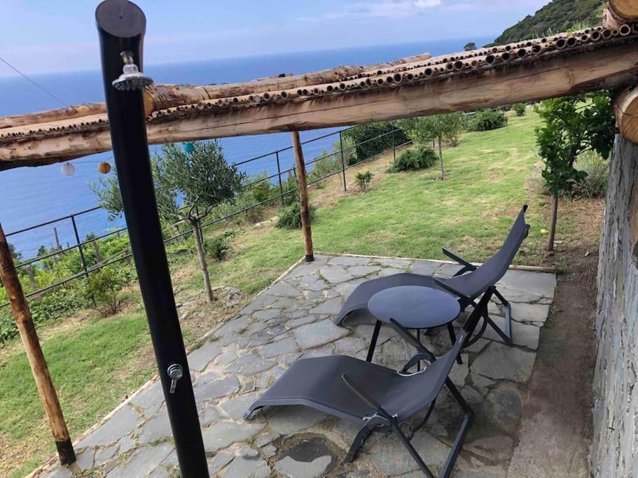 Orangehouse Cinque Terre. Private Parking Villa Рио Маджоре Екстериор снимка