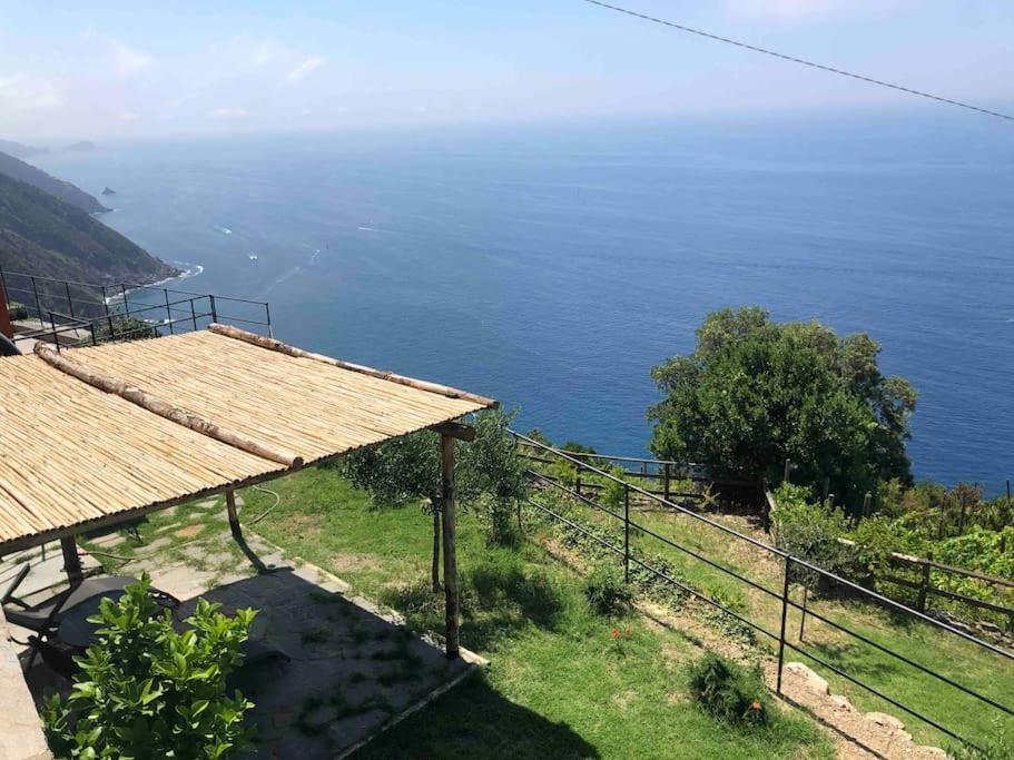 Orangehouse Cinque Terre. Private Parking Villa Рио Маджоре Екстериор снимка