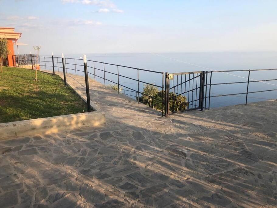 Orangehouse Cinque Terre. Private Parking Villa Рио Маджоре Екстериор снимка