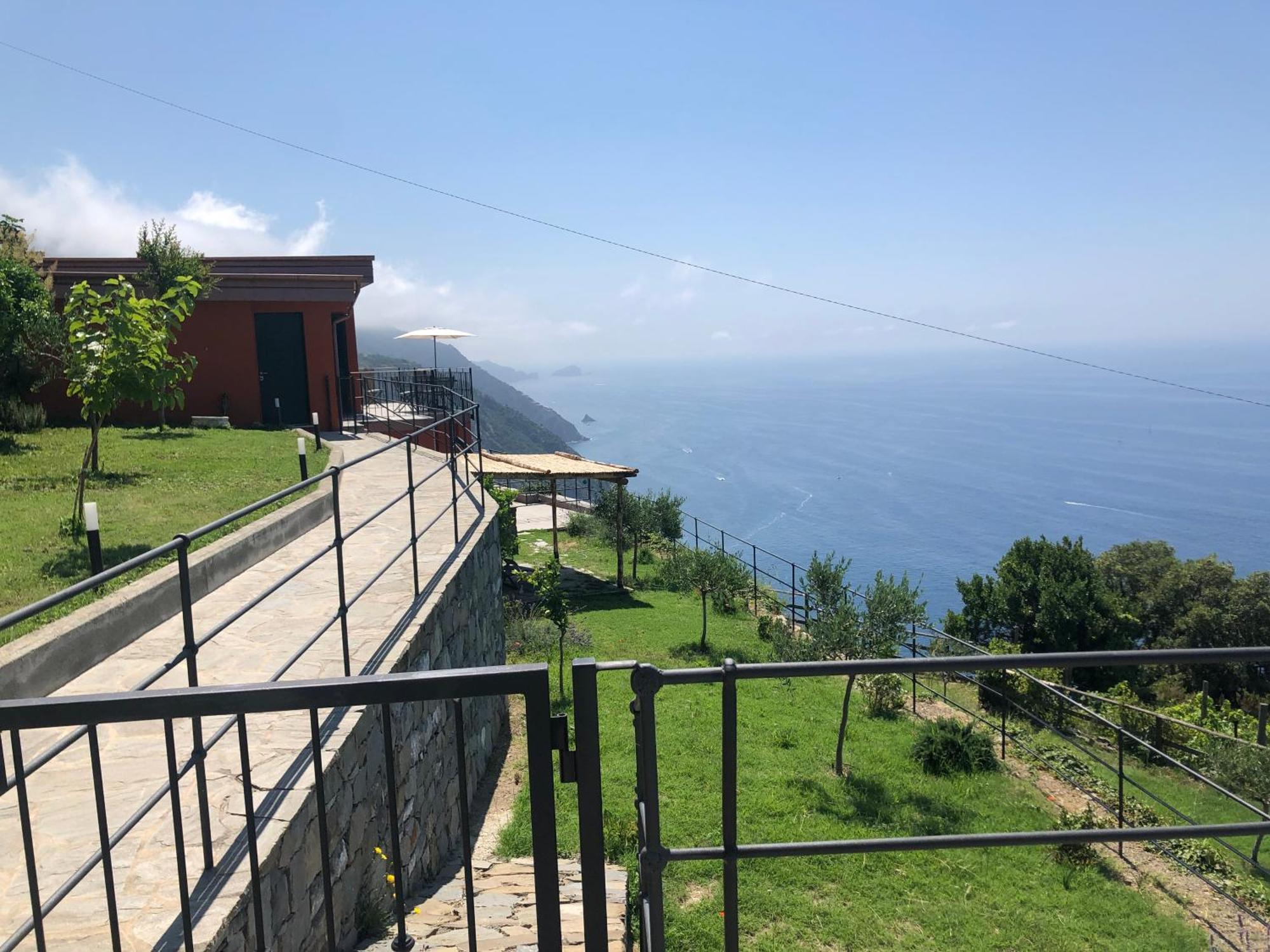 Orangehouse Cinque Terre. Private Parking Villa Рио Маджоре Екстериор снимка